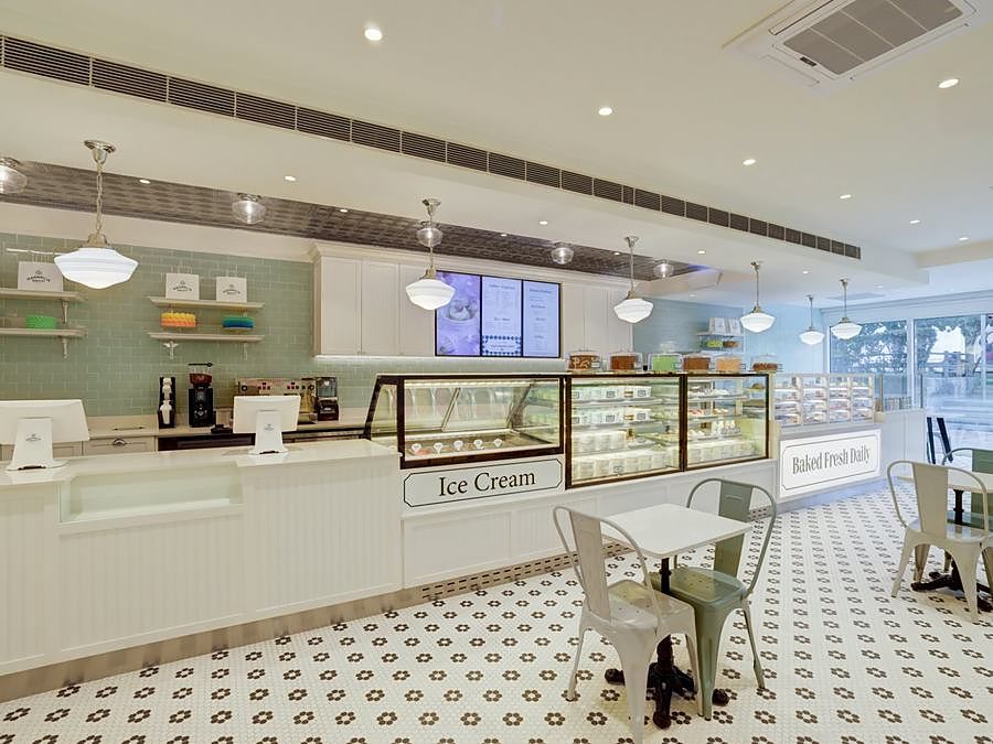 Magnolia Bakery DLF Cyber Hub, Delhi NCR